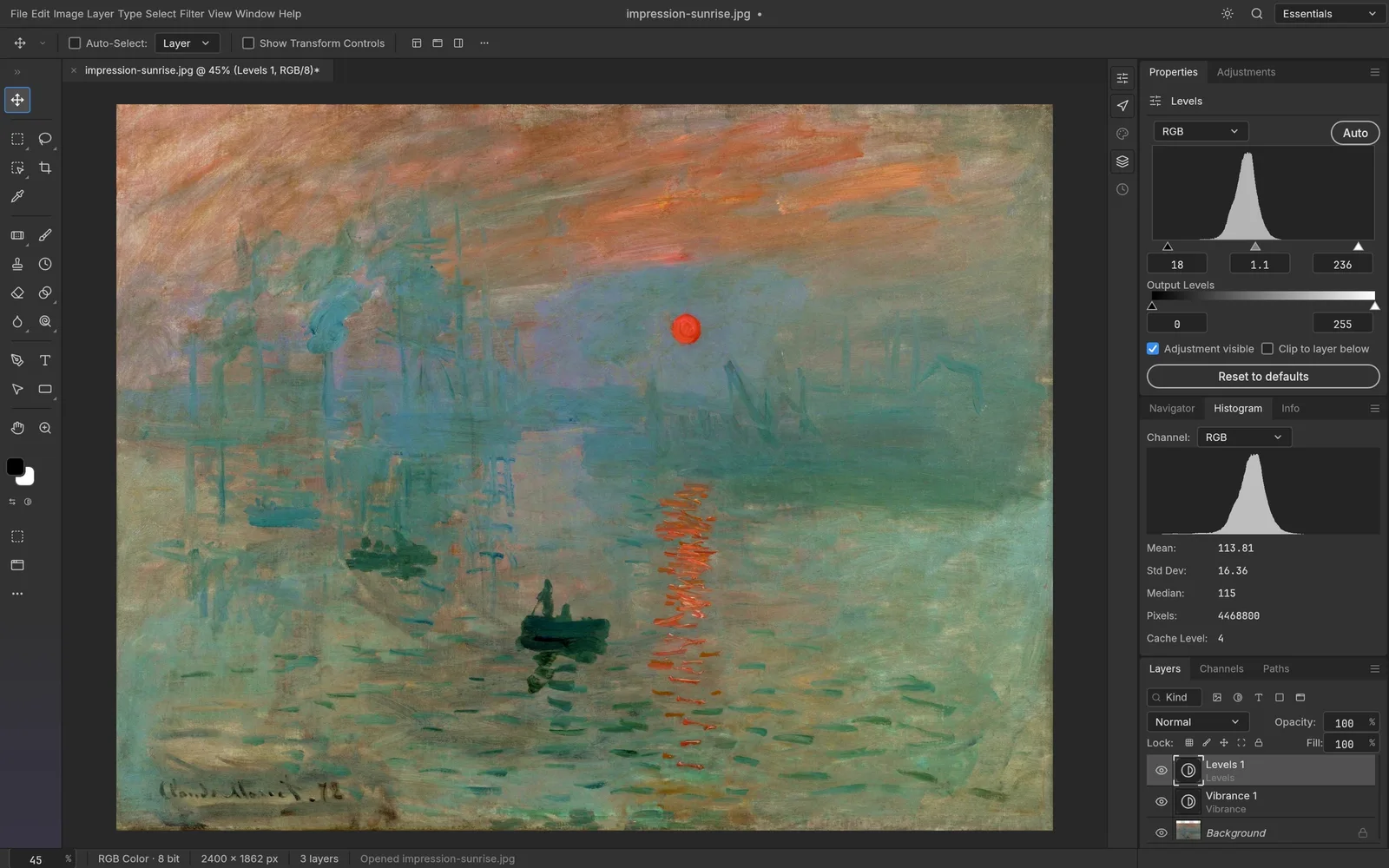 PhotoCraft interface with Levels, Vibrance and a histogram on Impression, Sunrise